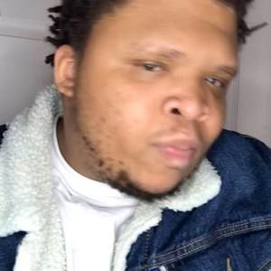 Meet your Posher, Derrick